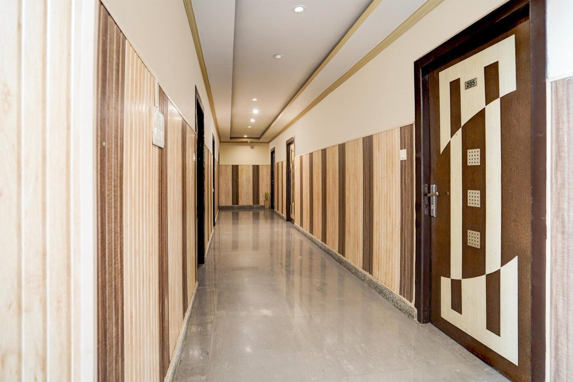 Super Townhouse Haridwar Near Har Ki Pauri Hotel Exterior foto